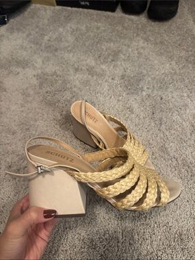 SCHUTZ Braided Straw Block Heel Sandals in Natural Beige